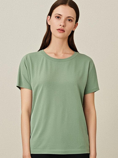 Sage Soul Tee - Front view on model - Urbanstyra